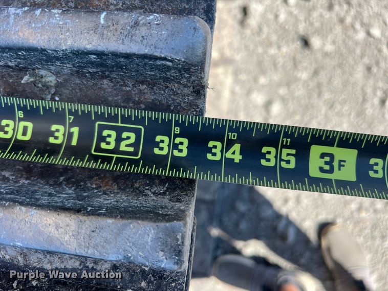 image for item DK7009 2011 Komatsu PC350LC-8  excavator