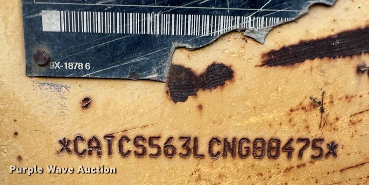 image for item DK7014 2004 Caterpillar CS-563E  single drum vibratory roller