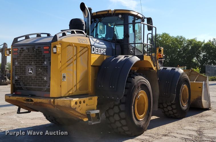 image for item DM2474 2015 John Deere 824K-II  wheel loader