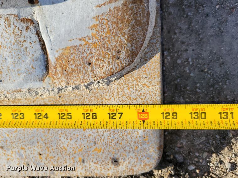 image for item DM2474 2015 John Deere 824K-II  wheel loader