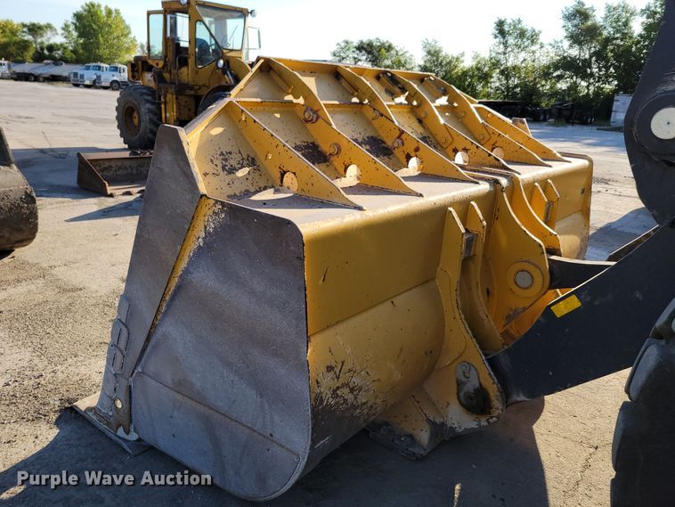 image for item DM2474 2015 John Deere 824K-II  wheel loader