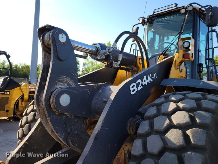 image for item DM2474 2015 John Deere 824K-II  wheel loader