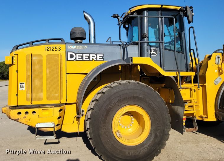 image for item DM2474 2015 John Deere 824K-II  wheel loader