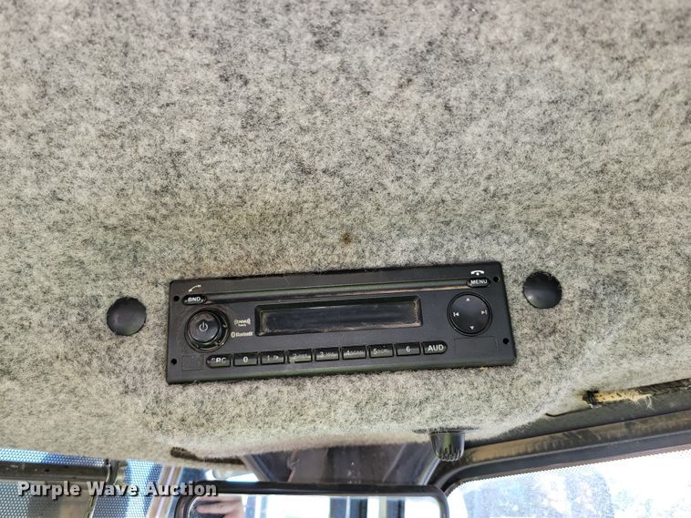 image for item DM2474 2015 John Deere 824K-II  wheel loader