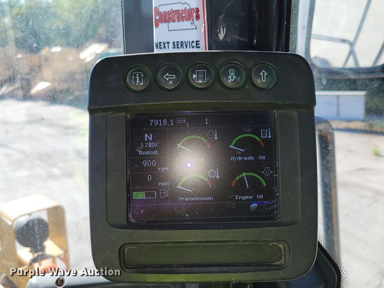 image for item DM2474 2015 John Deere 824K-II  wheel loader