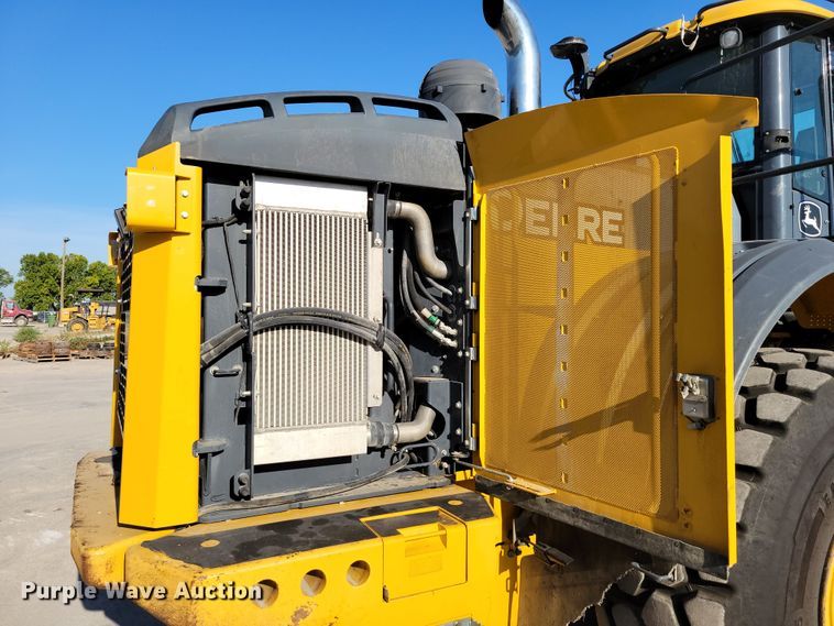 image for item DM2474 2015 John Deere 824K-II  wheel loader