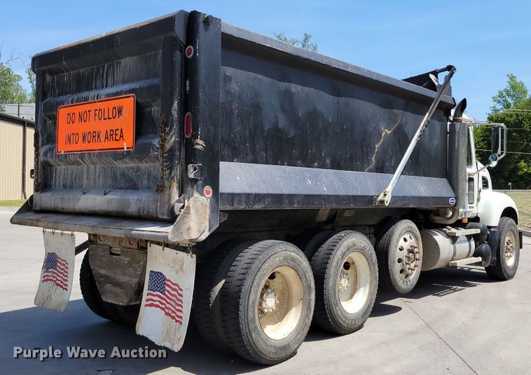 image for item DM2476 2007 Mack CV713 Granite  dump truck