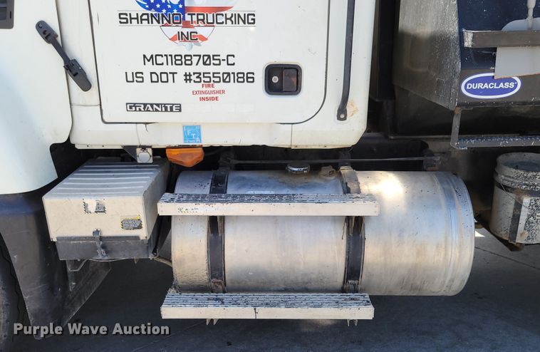 image for item DM2476 2007 Mack CV713 Granite  dump truck