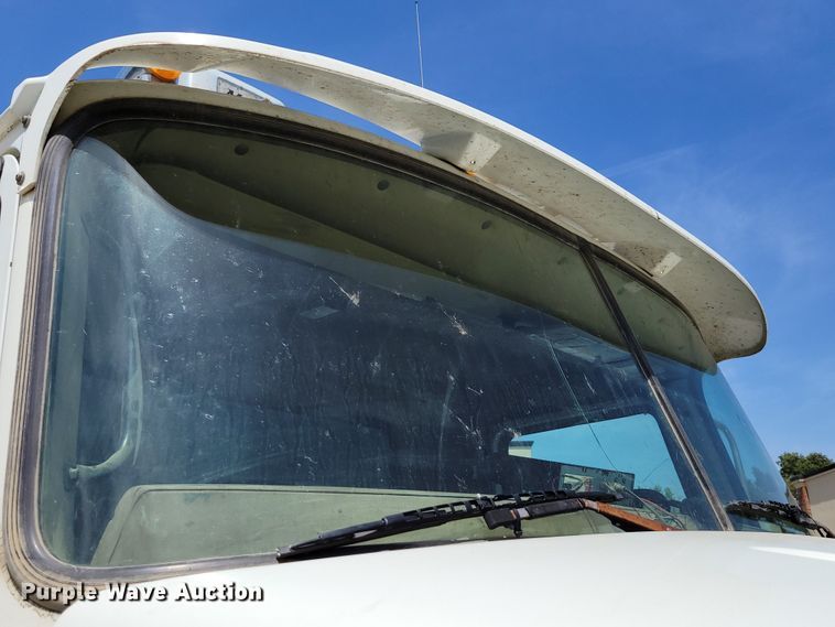 image for item DM2476 2007 Mack CV713 Granite  dump truck