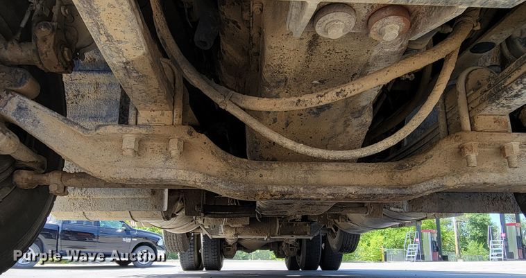 image for item DM2476 2007 Mack CV713 Granite  dump truck