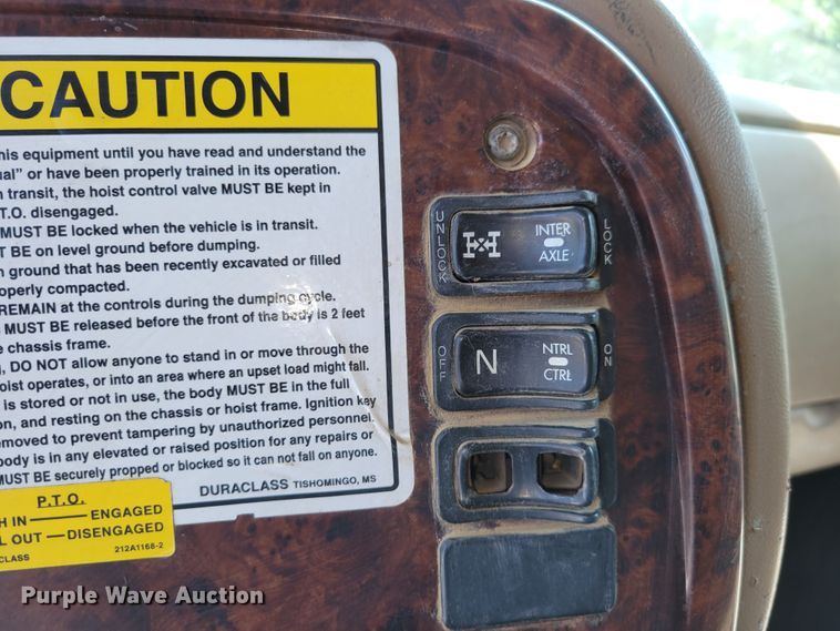 image for item DM2476 2007 Mack CV713 Granite  dump truck