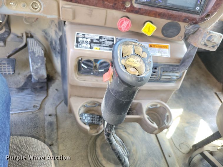 image for item DM2476 2007 Mack CV713 Granite  dump truck