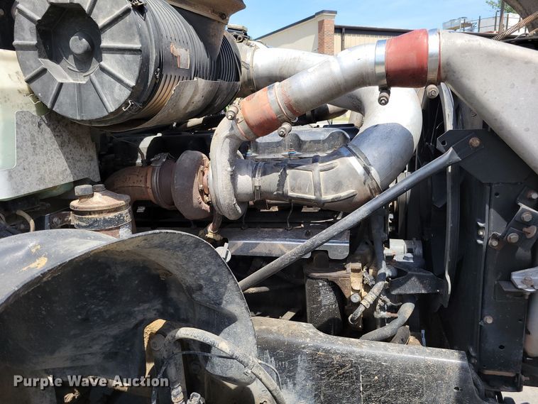 image for item DM2476 2007 Mack CV713 Granite  dump truck