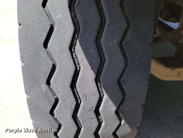 image for item DM2476 2007 Mack CV713 Granite  dump truck