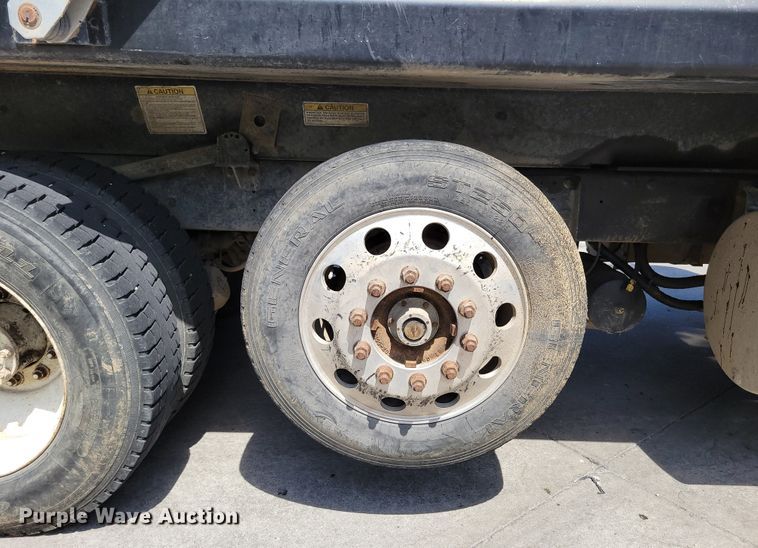 image for item DM2476 2007 Mack CV713 Granite  dump truck