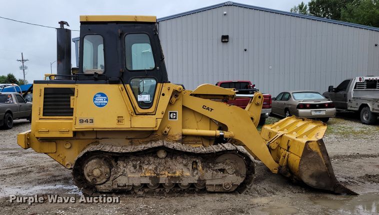 image for item DM2478 1983 Caterpillar 943  track loader