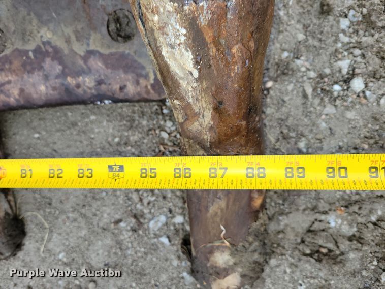 image for item DM2478 1983 Caterpillar 943  track loader