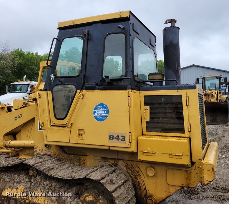 image for item DM2478 1983 Caterpillar 943  track loader