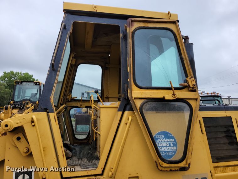 image for item DM2478 1983 Caterpillar 943  track loader