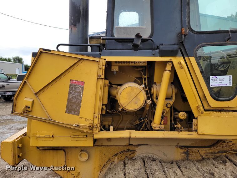 image for item DM2478 1983 Caterpillar 943  track loader
