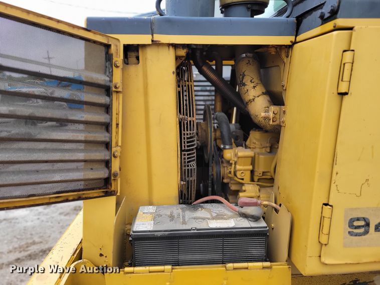 image for item DM2478 1983 Caterpillar 943  track loader