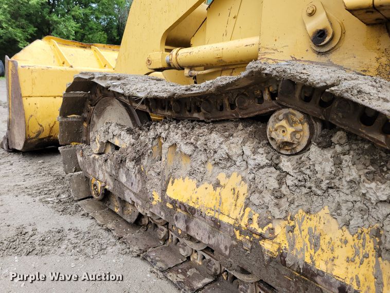 image for item DM2478 1983 Caterpillar 943  track loader