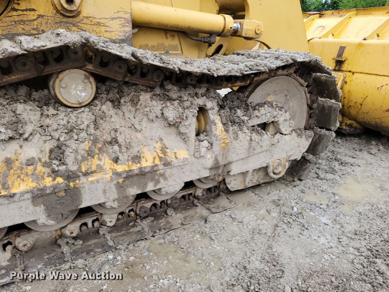 image for item DM2478 1983 Caterpillar 943  track loader