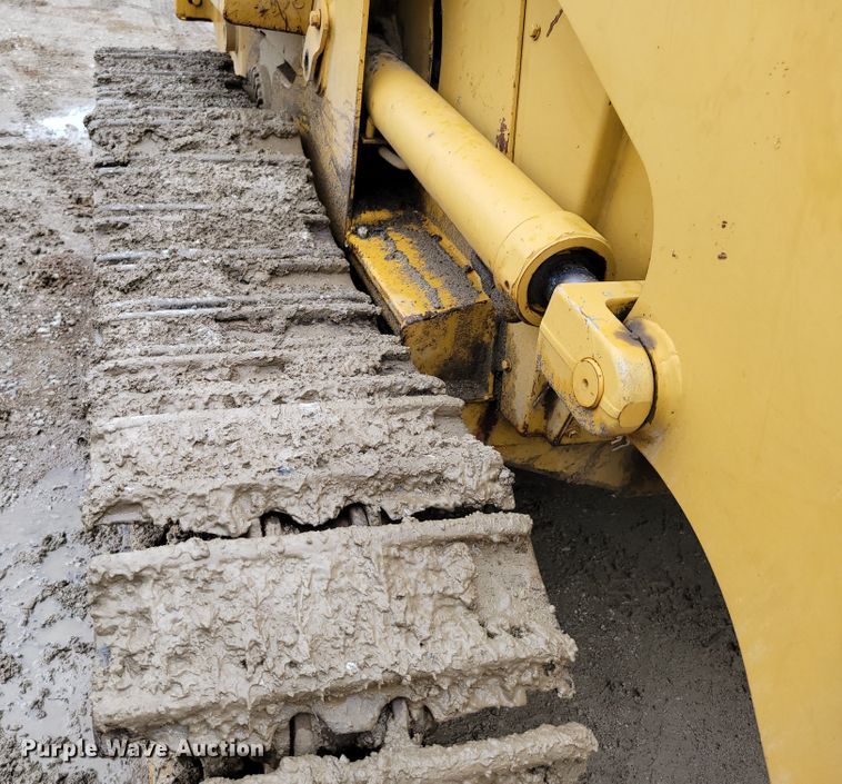 image for item DM2478 1983 Caterpillar 943  track loader