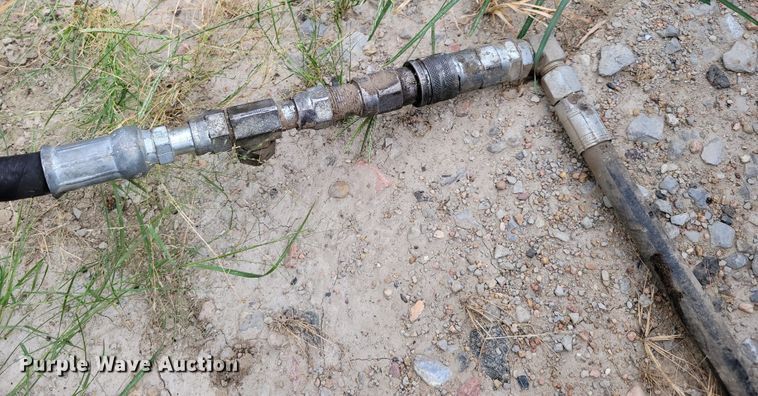 image for item DM2482 Caterpillar  skid steer breaker