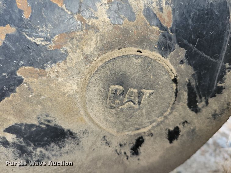 image for item DM2482 Caterpillar  skid steer breaker