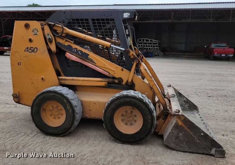 image for item DM2483 2005 Case 450  skid steer loader