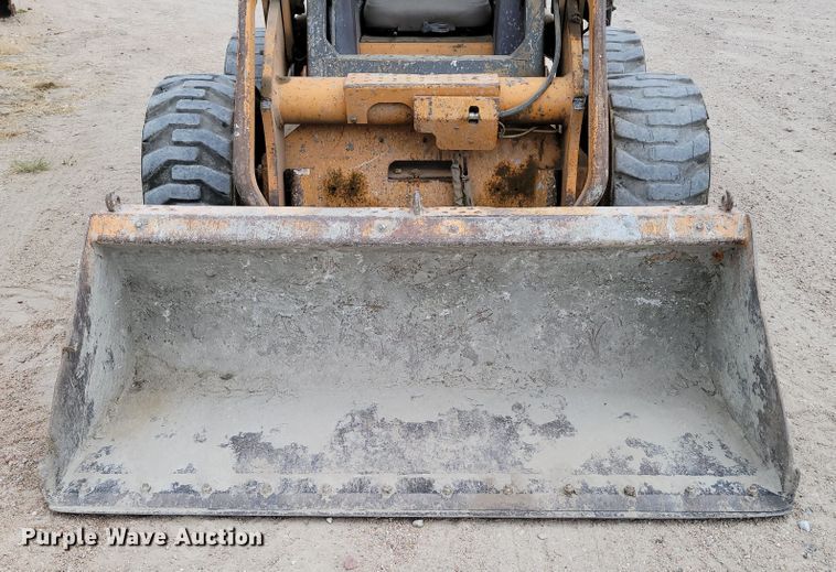 image for item DM2483 2005 Case 450  skid steer loader