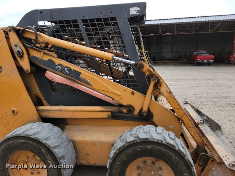 image for item DM2483 2005 Case 450  skid steer loader