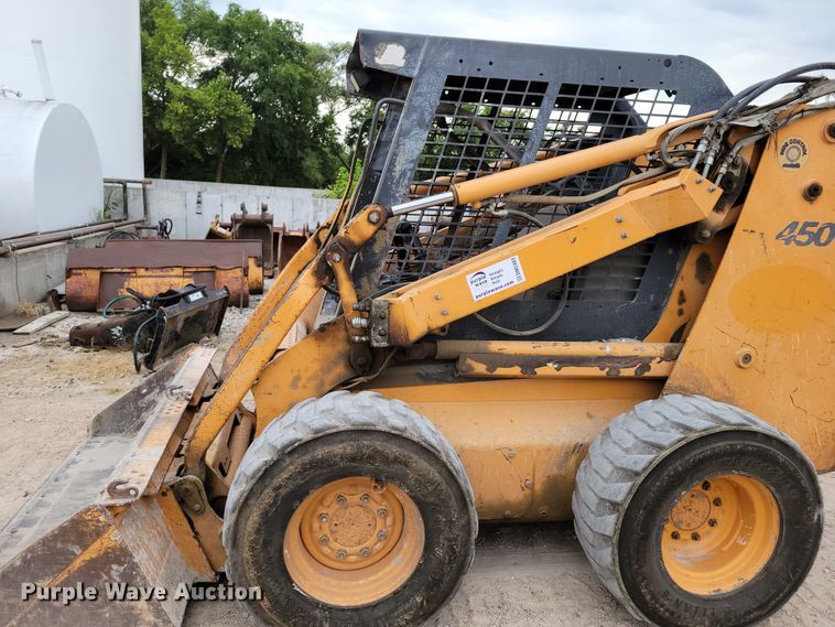 image for item DM2483 2005 Case 450  skid steer loader