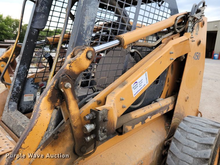 image for item DM2483 2005 Case 450  skid steer loader