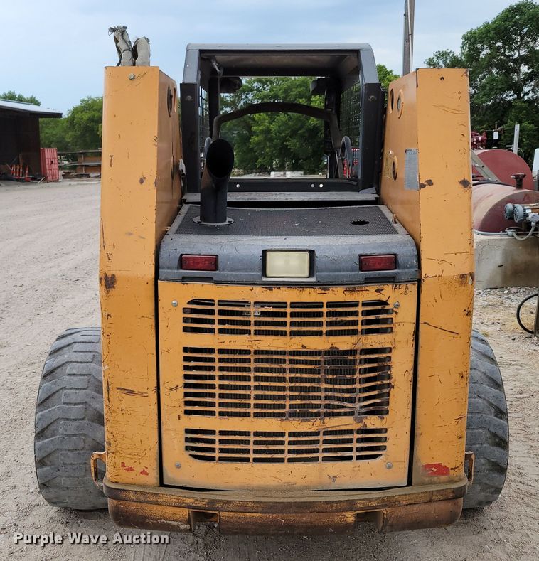 image for item DM2483 2005 Case 450  skid steer loader