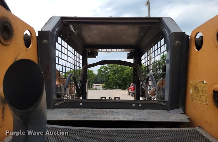 image for item DM2483 2005 Case 450  skid steer loader