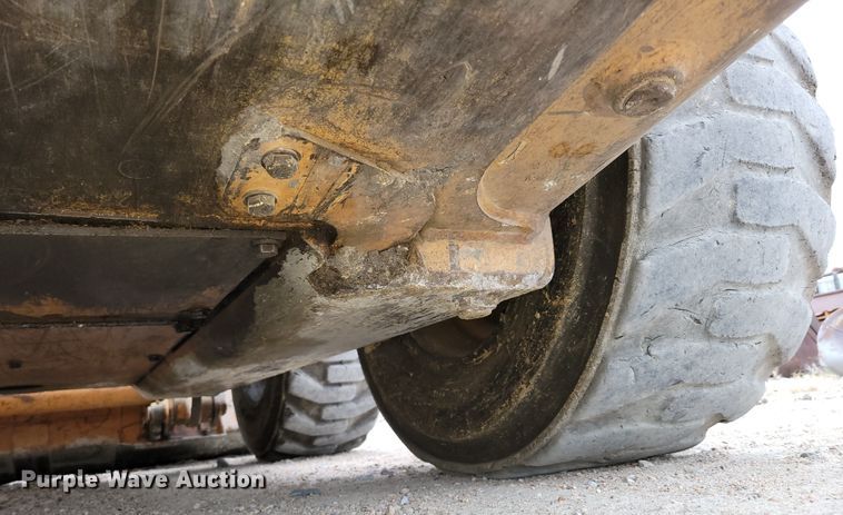 image for item DM2483 2005 Case 450  skid steer loader