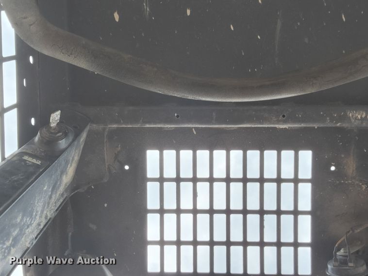 image for item DM2483 2005 Case 450  skid steer loader