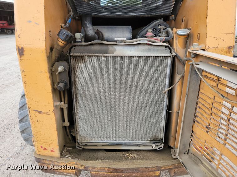 image for item DM2483 2005 Case 450  skid steer loader