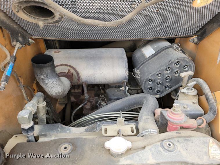 image for item DM2483 2005 Case 450  skid steer loader