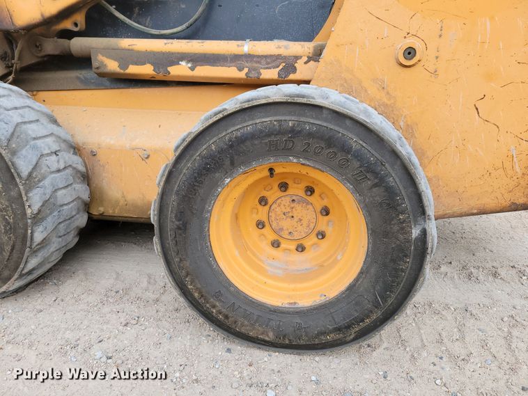 image for item DM2483 2005 Case 450  skid steer loader