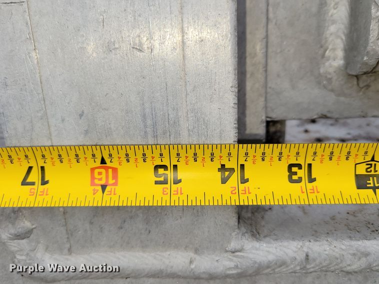 image for item DM2485 2001 Kenworth T800  dump truck