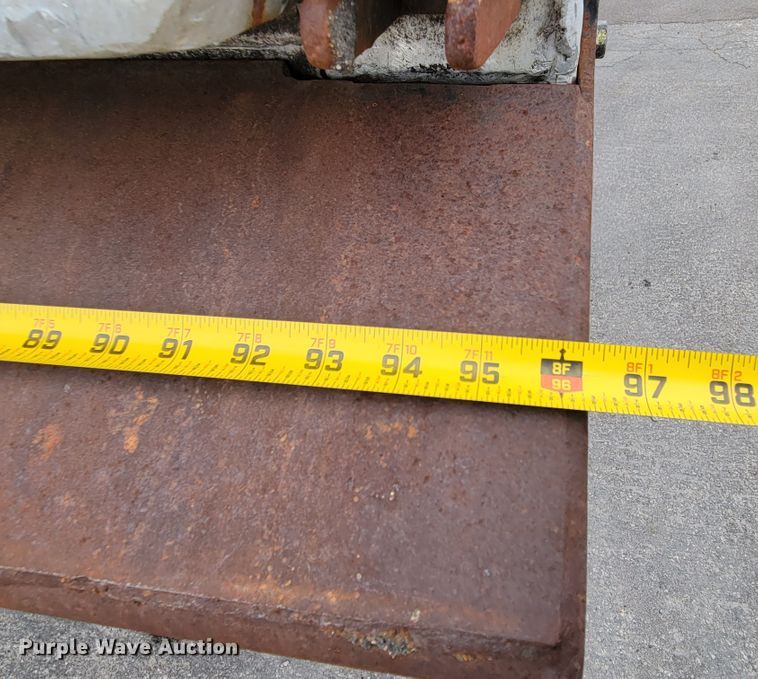 image for item DM2485 2001 Kenworth T800  dump truck