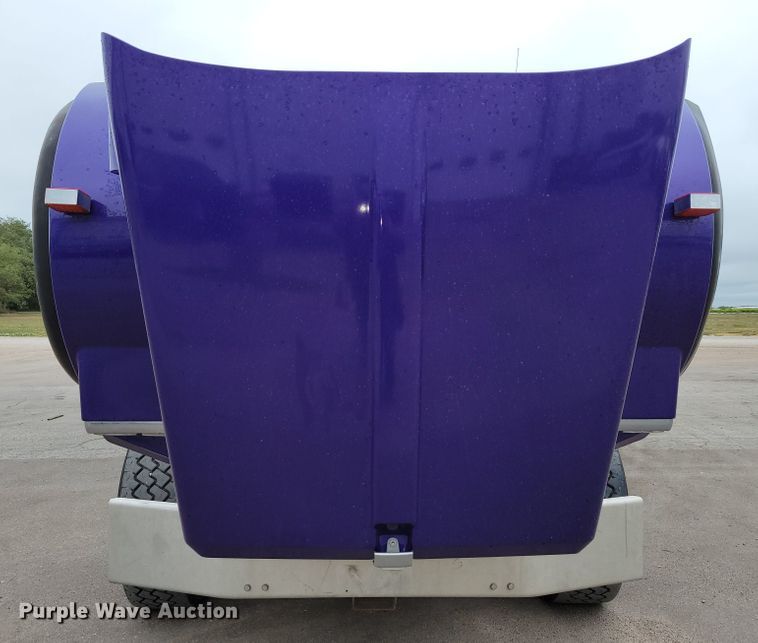 image for item DM2485 2001 Kenworth T800  dump truck