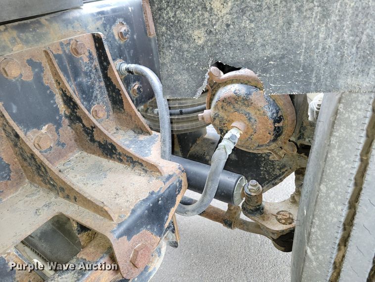 image for item DM2485 2001 Kenworth T800  dump truck