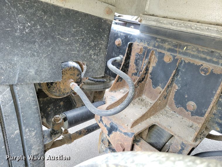 image for item DM2485 2001 Kenworth T800  dump truck