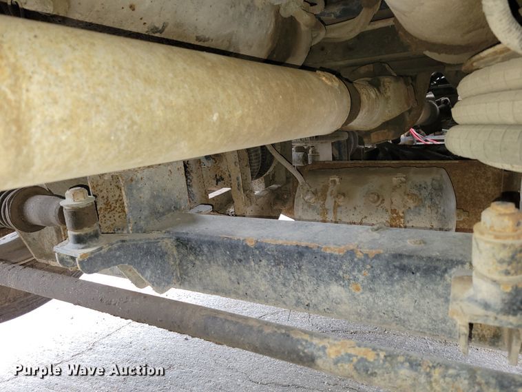 image for item DM2485 2001 Kenworth T800  dump truck