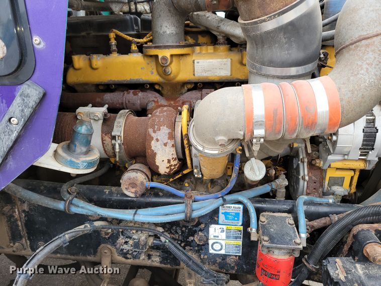 image for item DM2485 2001 Kenworth T800  dump truck