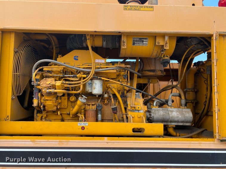 image for item DM4185 Badger 670  wheeled excavator